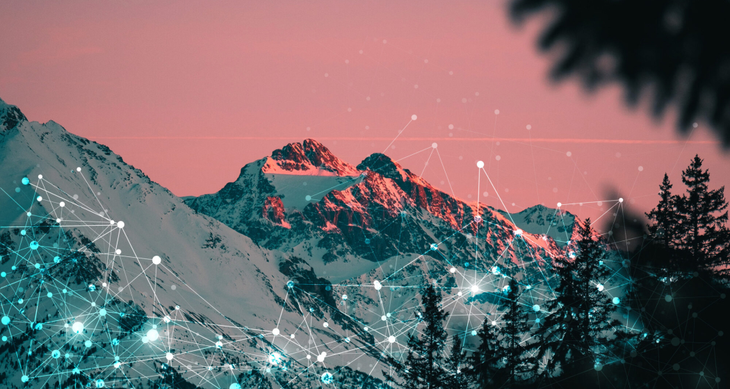 Verschneite Berge mit Digitalnetz