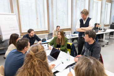 Besprechung in der Gruppe